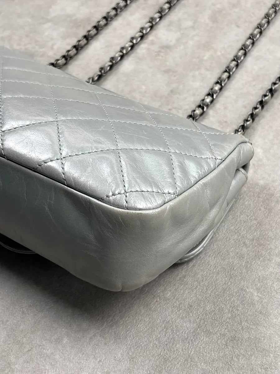 Chanel Silver Leather Quilted CC Turn-Lock Mini Bag lpaBxtkC 16