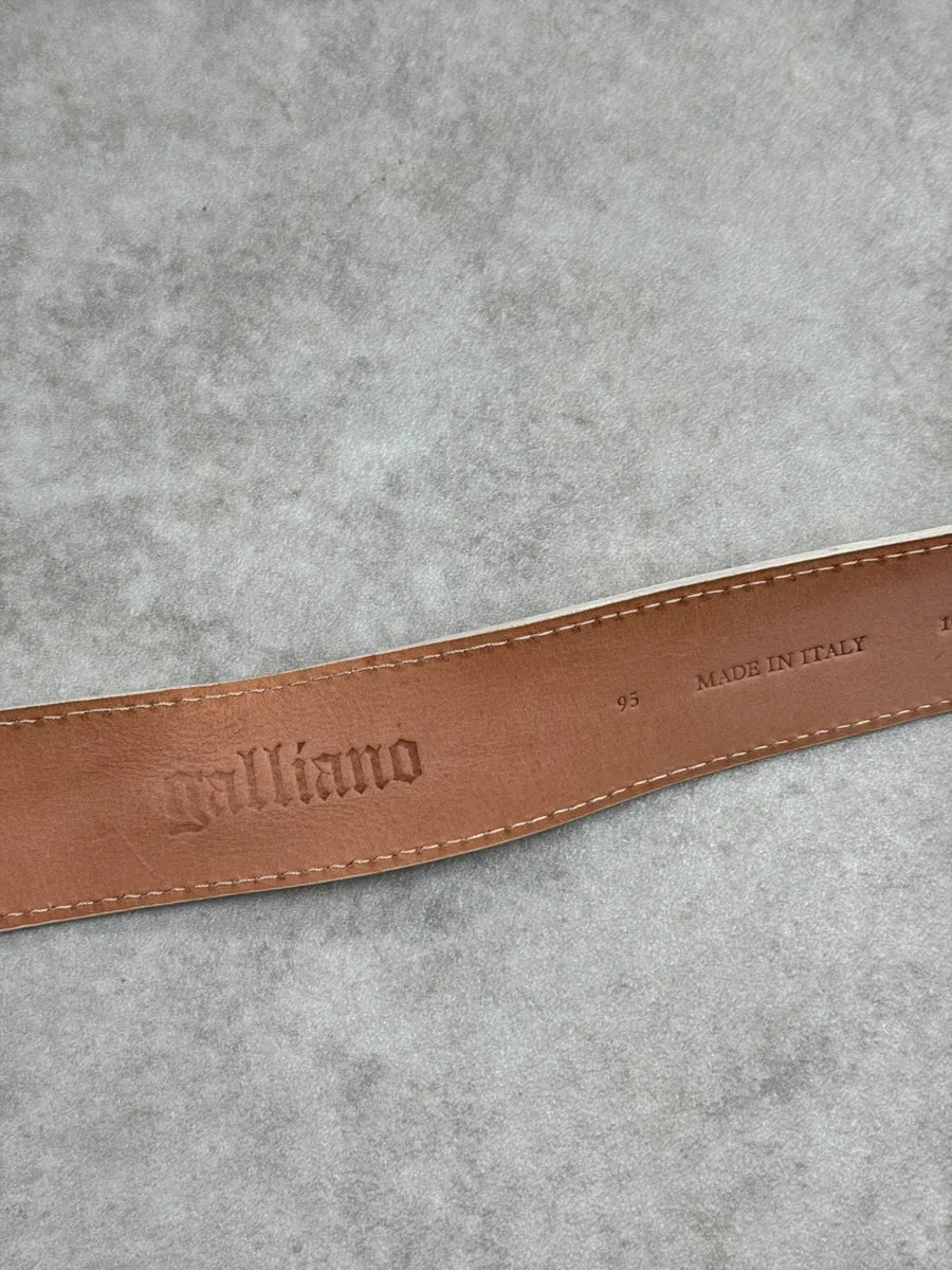 2000s Galliano White Leather Newspaper-Print Buckle Belt mFNiLKZc 7