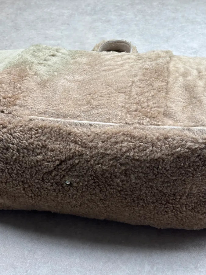 Maison Margiela Beige Lambskin Shearling Handle Bag eBukiSn 13