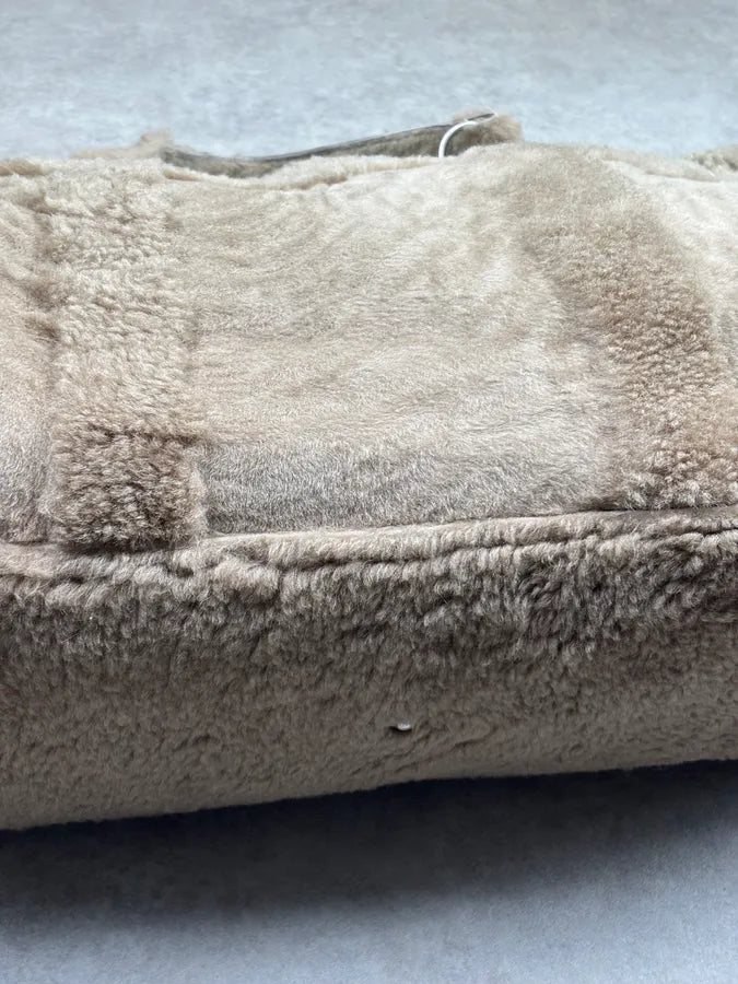 Maison Margiela Beige Lambskin Shearling Handle Bag eBukiSn 7