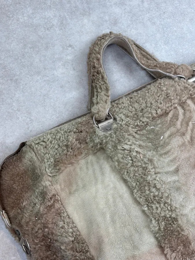 Maison Margiela Beige Lambskin Shearling Handle Bag eBukiSn 11