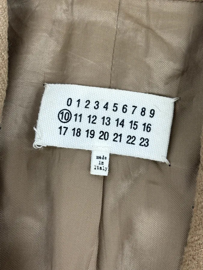 AW2015 Maison Margiela Beige Wool Minimalist Coat JwctJVg 9