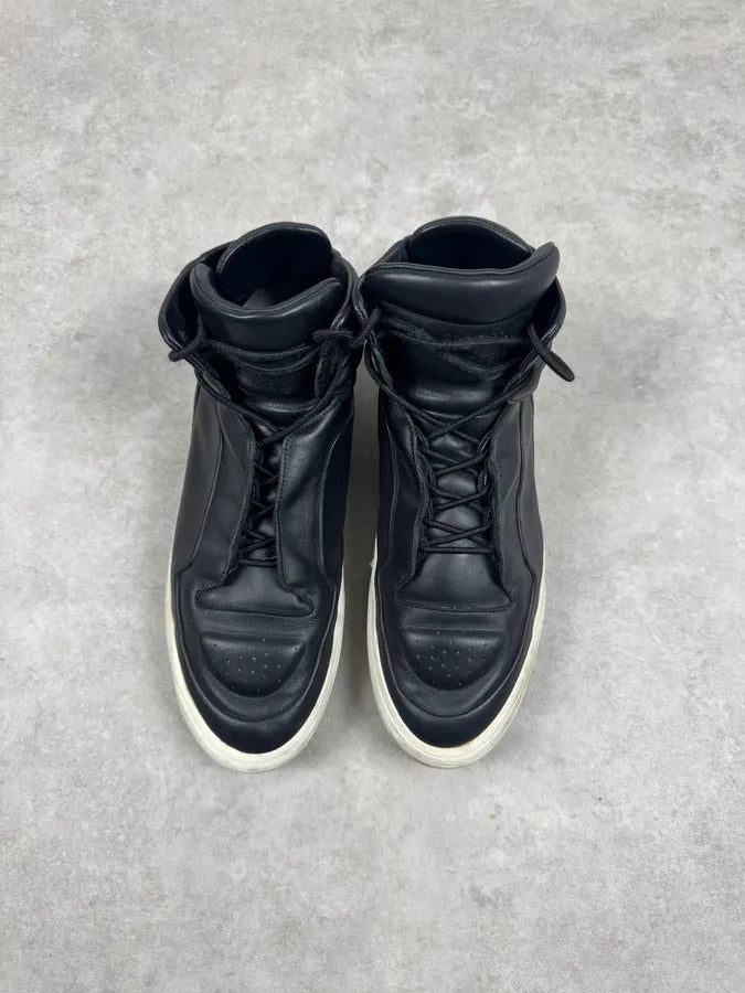 Maison Margiela Black High Leather Avant-Garde Sneakers yTMyJye 3
