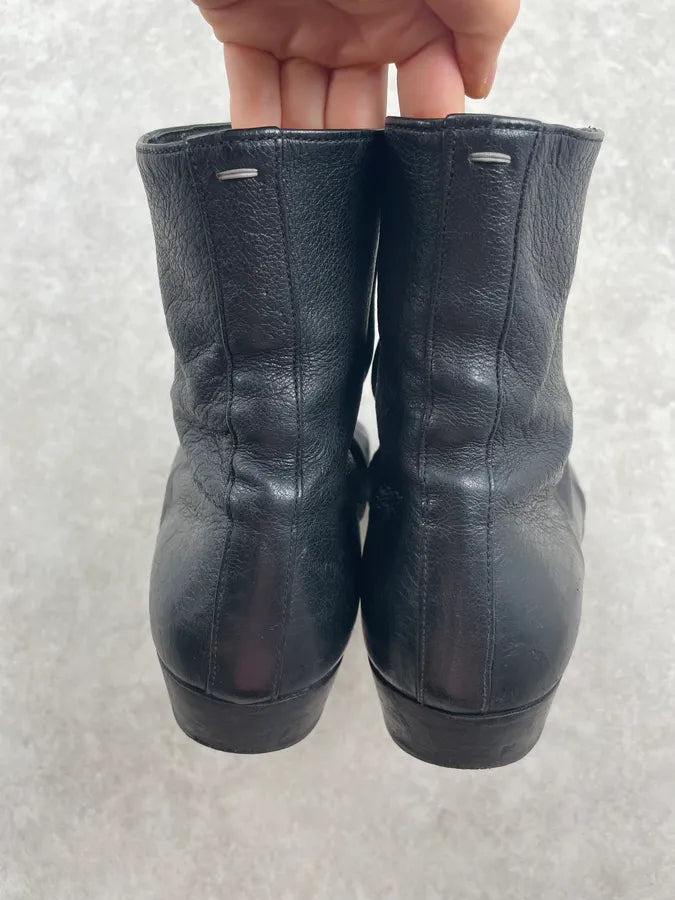 2000s Maison MartinMargiela Black Leather Cuban Heels Boots BBDHPsm 5