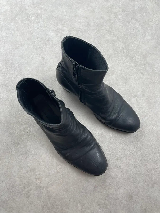 2000s Maison MartinMargiela Black Leather Cuban Heels Boots BBDHPsm 4