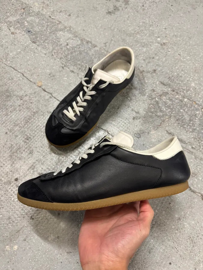 Maison Margiela Black Pure Leather Army Shoes AnwOuxy 1