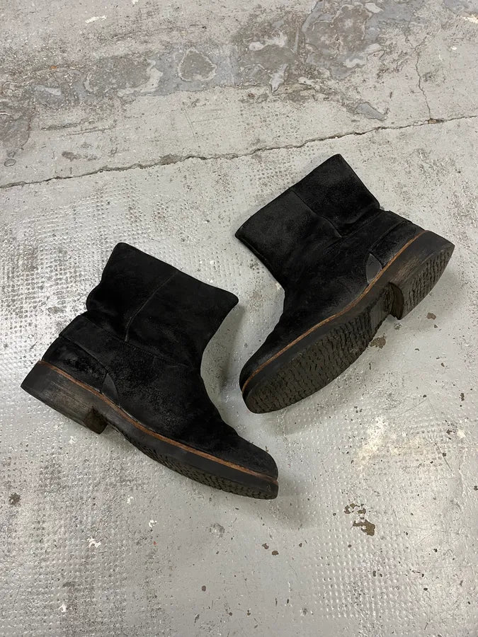 Maison Margiela Black Suede Leather Buckle Boots AfrtaAd 4