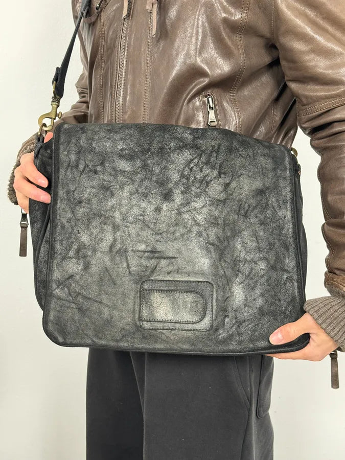 Maison Margiela Black Waxed Effect Leather Messenger Bag FdsKxjQ 1