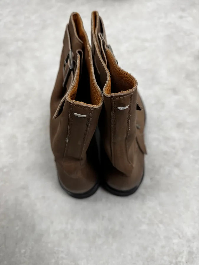 Maison Margiela Brown Double Buckle Leather Boots IfsPZPs 4
