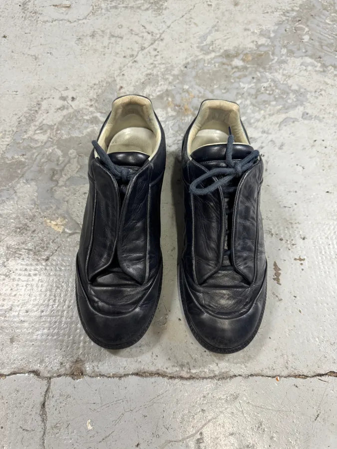 Maison Margiela Future Black Leather Low Sneakers KMEDgDu 1