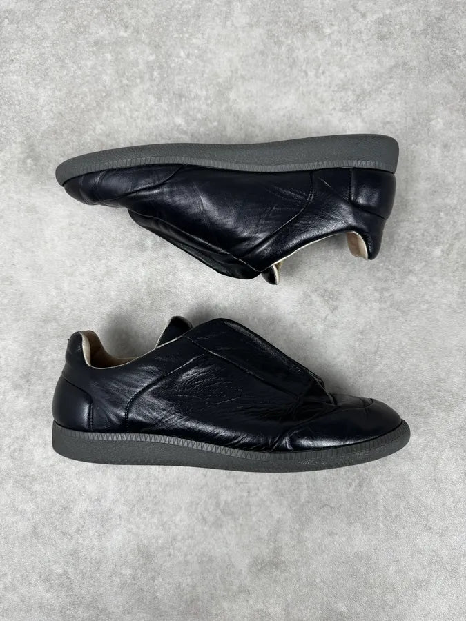 Maison Margiela Future Black Painted Low Sneakers JMPXNNx 5