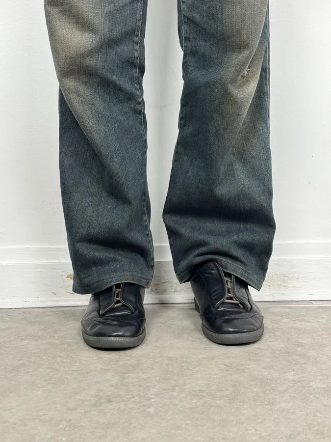 Maison Margiela Future Black Painted Low Sneakers JMPXNNx 1