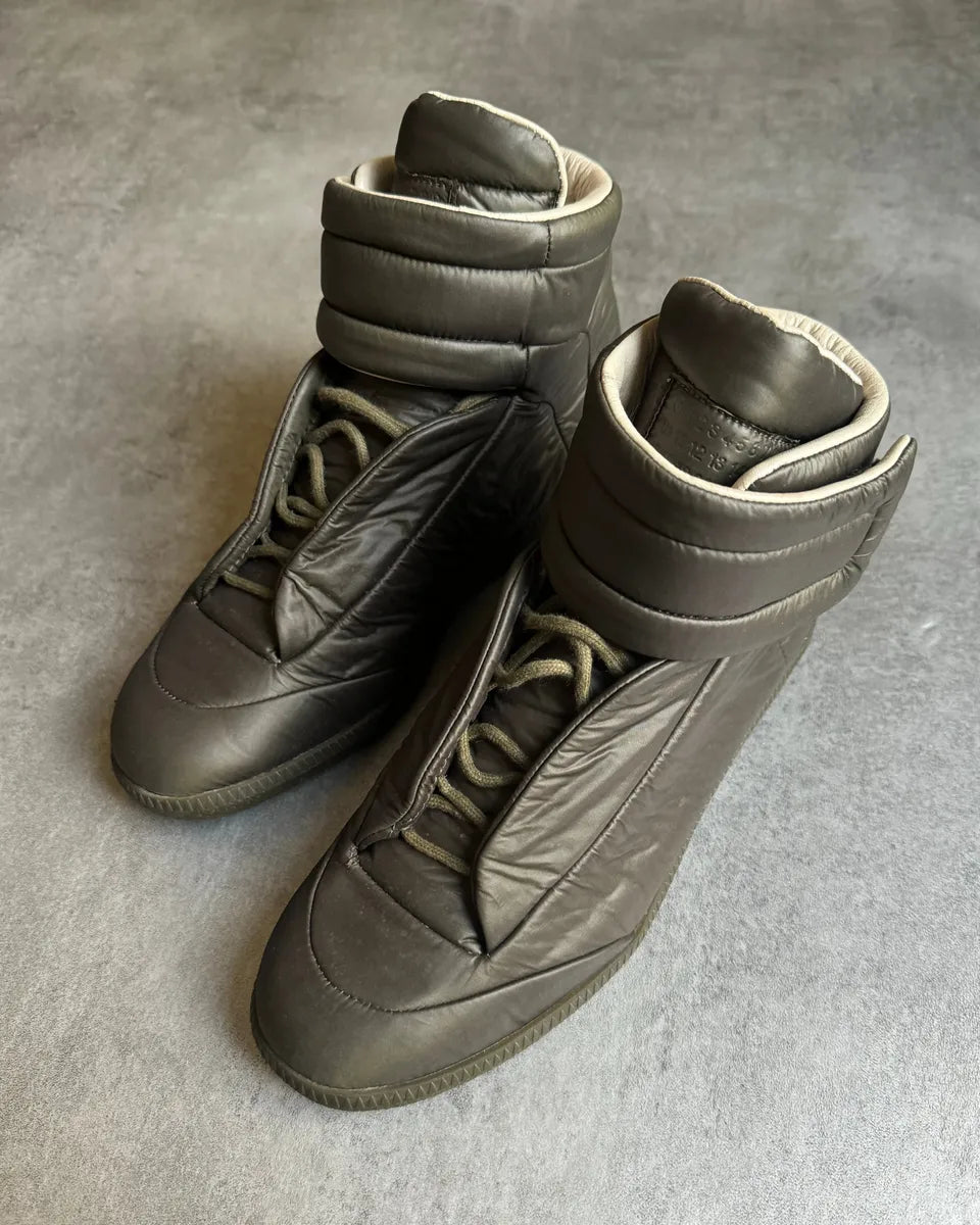 靴 Maison Martin Margiela future high 40 Maison Martin Margiela Future Sneakers Sz 41/US 8-8.5 Black
