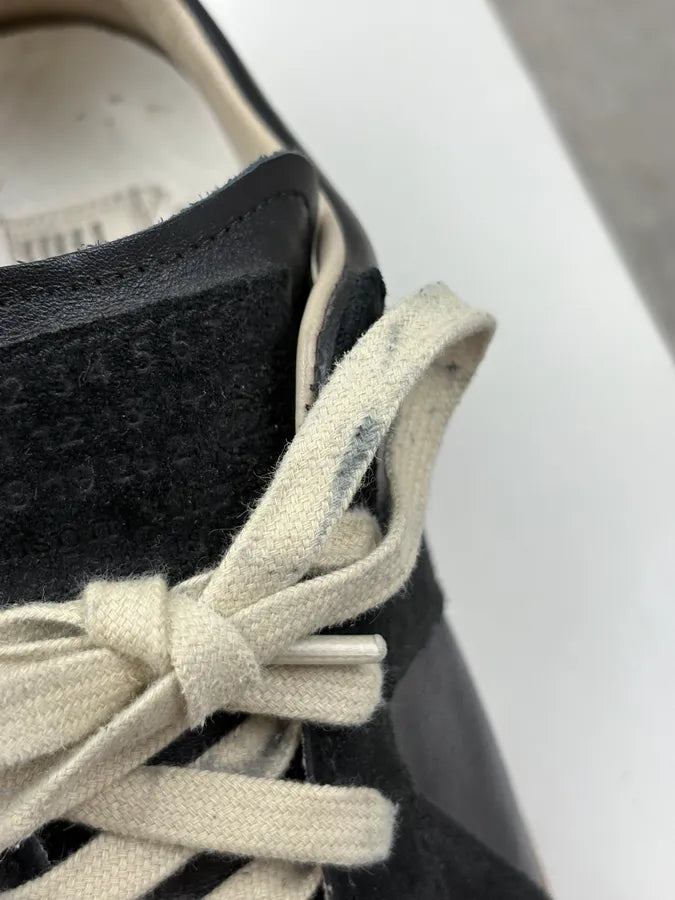 Maison Margiela Replica Black Gats Low Sneakers CryRclG 10