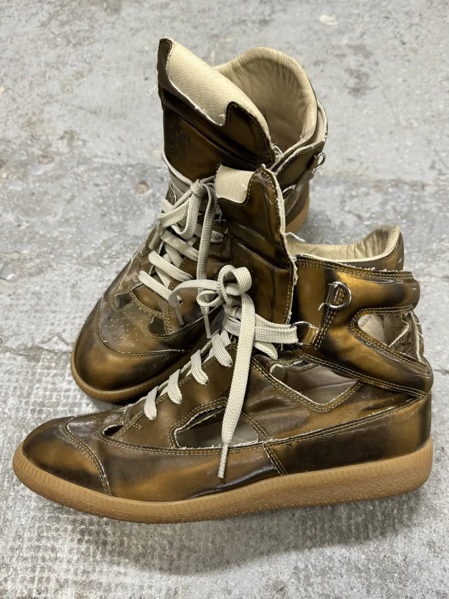 Maison Margiela Gold Holes High Shoes RCmFAIy 3