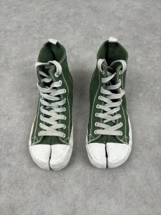 Maison Margiela Green Canvas Tabi Split Toe Sneakers PFPDDQD 2