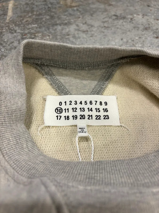 SS2023 Maison Margiela Grey Minimalist Crewneck Sweater QfnKgpm 8