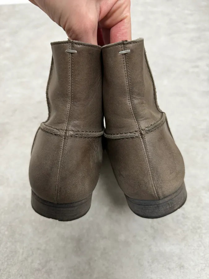 Maison Margiela Brown Eroded Leather Boots mBsEoeH 3