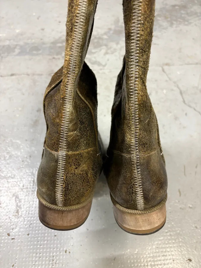 Maison Margiela High Brut Eroded Leather Ankle Boots DGFQaEN 3