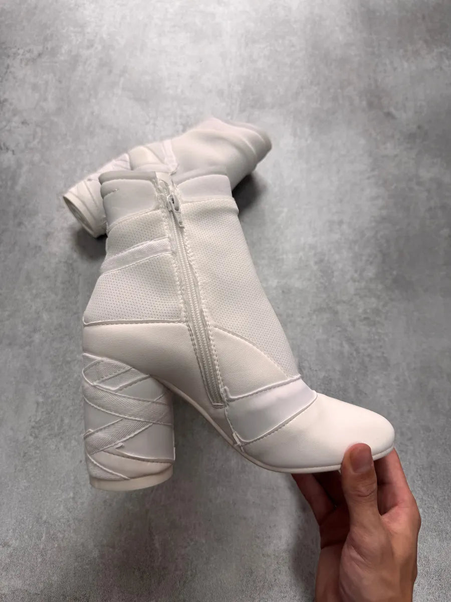 Maison Margiela MM6 White Embossed Logo Ankle Boots – Dolce Vita Hub Maison Margiela MM6 White Embossed Logo Ankle Boots – Dolce Vita Hub
