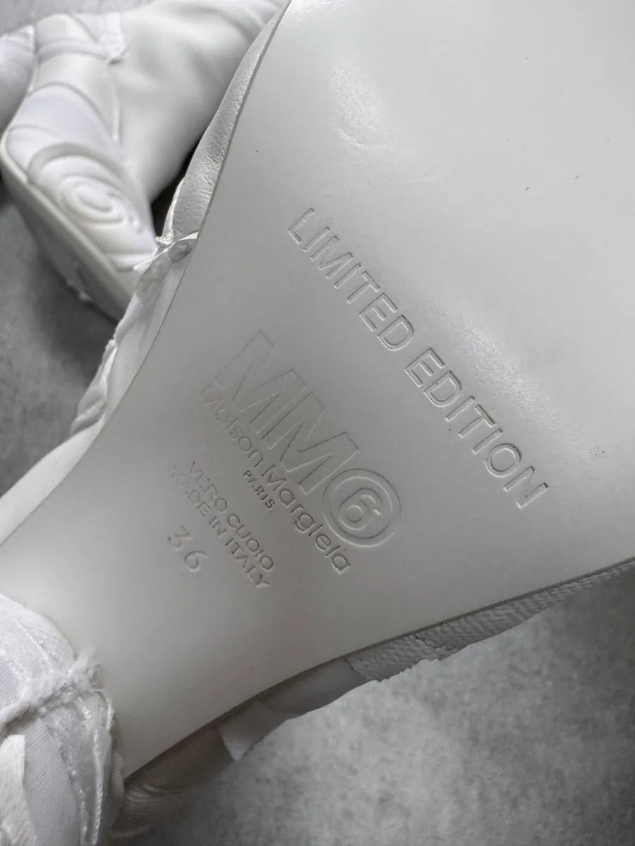 Maison Margiela MM6 White Embossed Logo Ankle Boots oXoVTUR 5