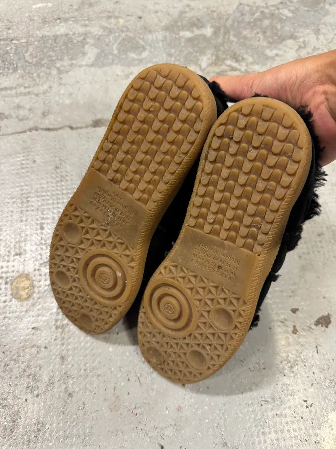 Maison Margiela Replica Black Plushed Fur Gatts Shoes wQOKADc 6