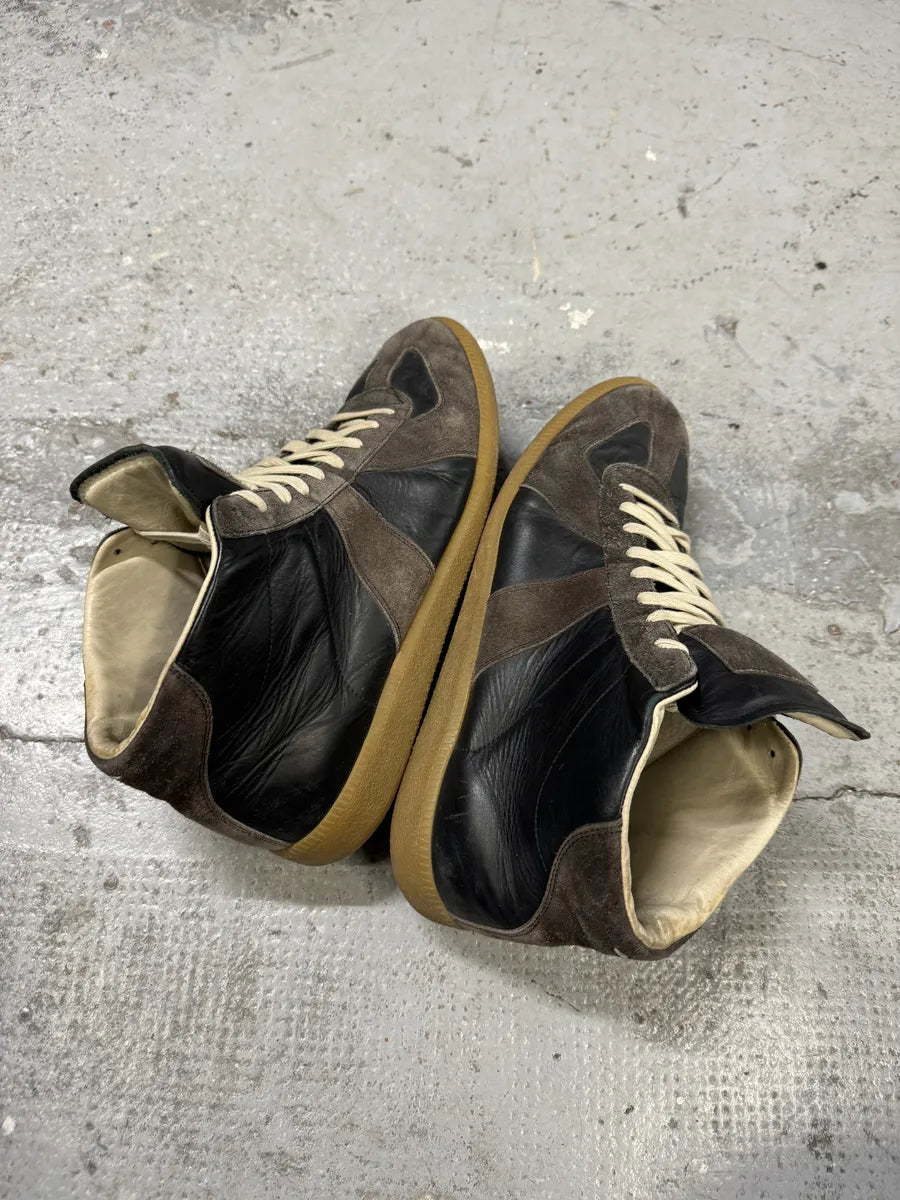 Maison Margiela Replica Brown Leather High Gats Sneakers yzhLTIk 1