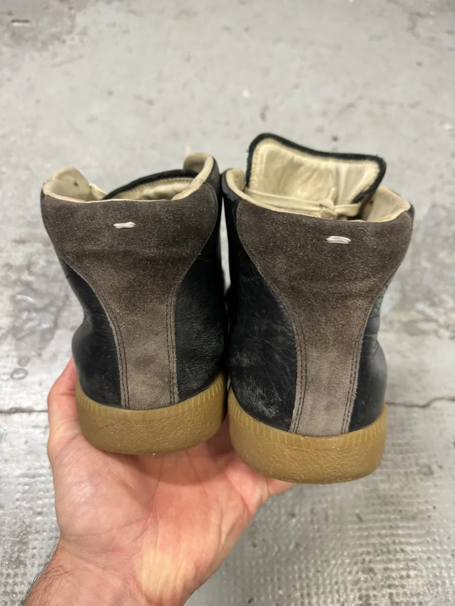 Maison Margiela Replica Brown Leather High Gats Sneakers yzhLTIk 4