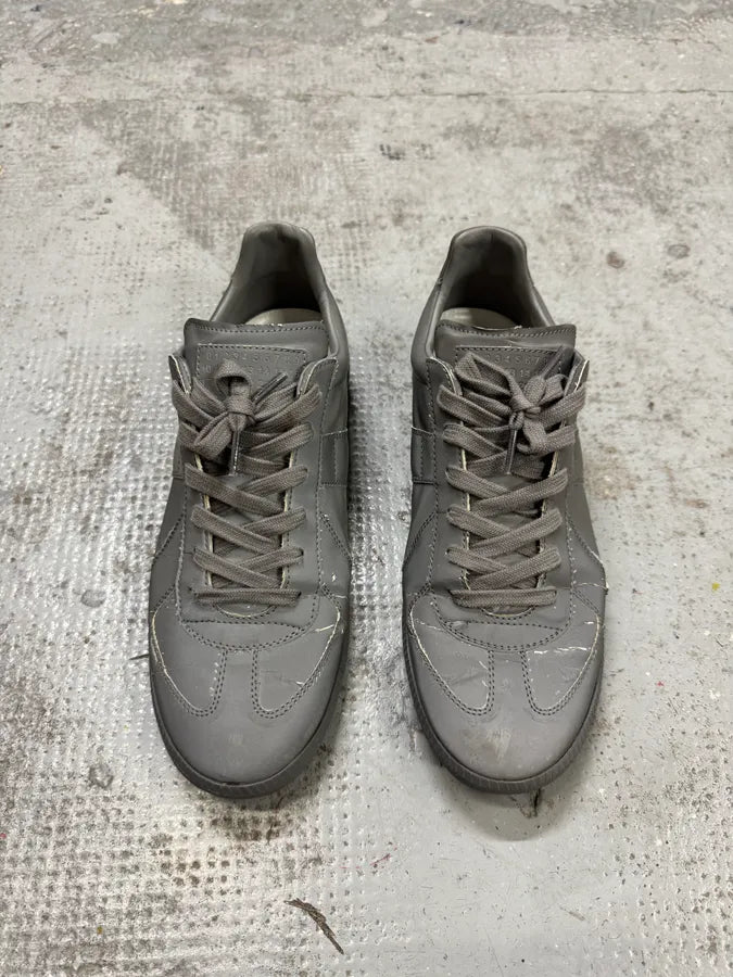Maison Margiela Replica Reflective Grey Low Army GAT Sneakers IlsBQak 1