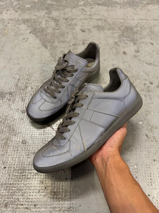 Maison Margiela Replica Reflective Grey Low Army GAT Sneakers IlsBQak 2
