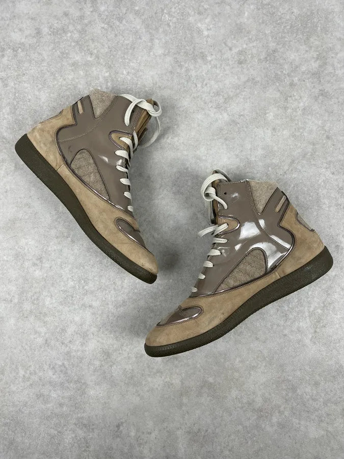 Maison Margiela Beige & Taupe Leather High-Top Sneakers BNHNKHc 6