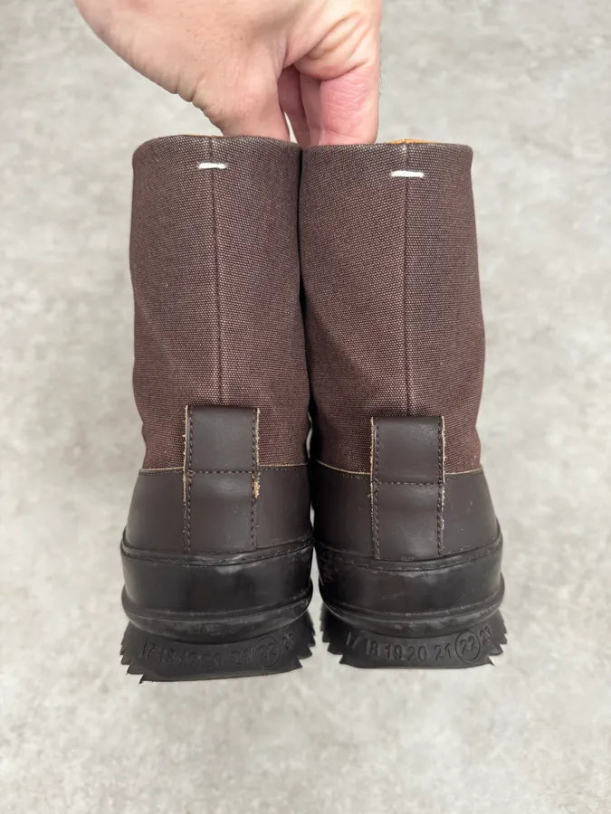 AW2021 Maison Margiela Brown Cargo Army Boots cmpGkVv 3