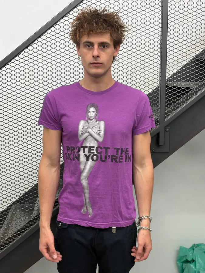 AW2012 Marc Jacobs Purple Protect The Skin T-Shirt jhohHyl 1