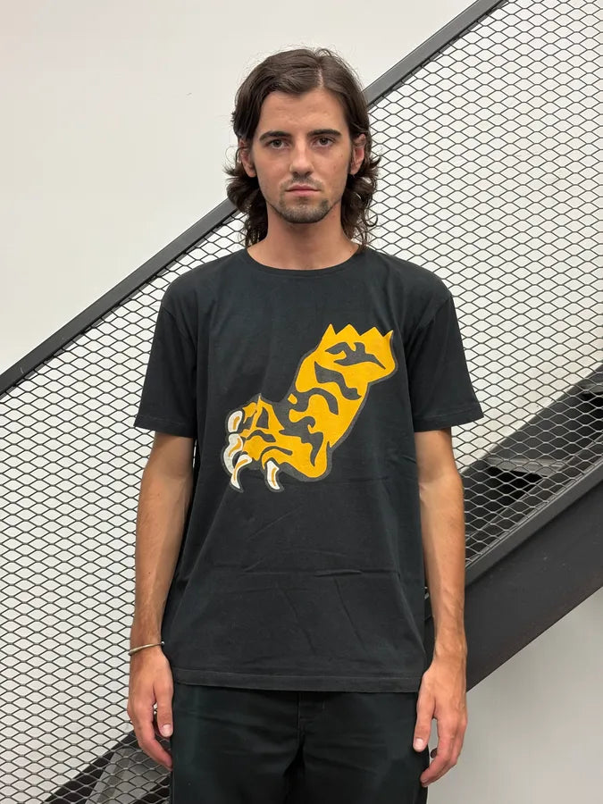 Marc Jacobs Black Tiger Paw T-Shirt yfIaNkJ 1