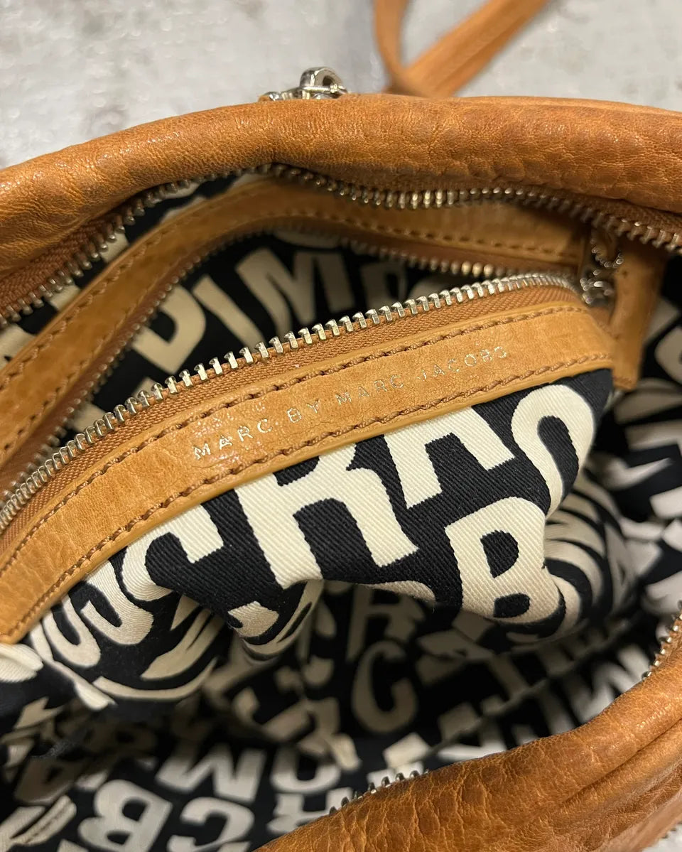 Marc Jacobs Camel Leather Multi-Pocket Shoulder Bag DQXqsWe 9