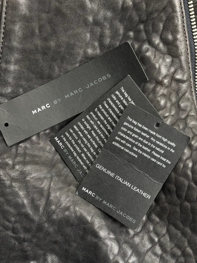 Marc Jacobs Dark Grey Leather Multi-Pocket Shoulder Bag SOAgDWR 14