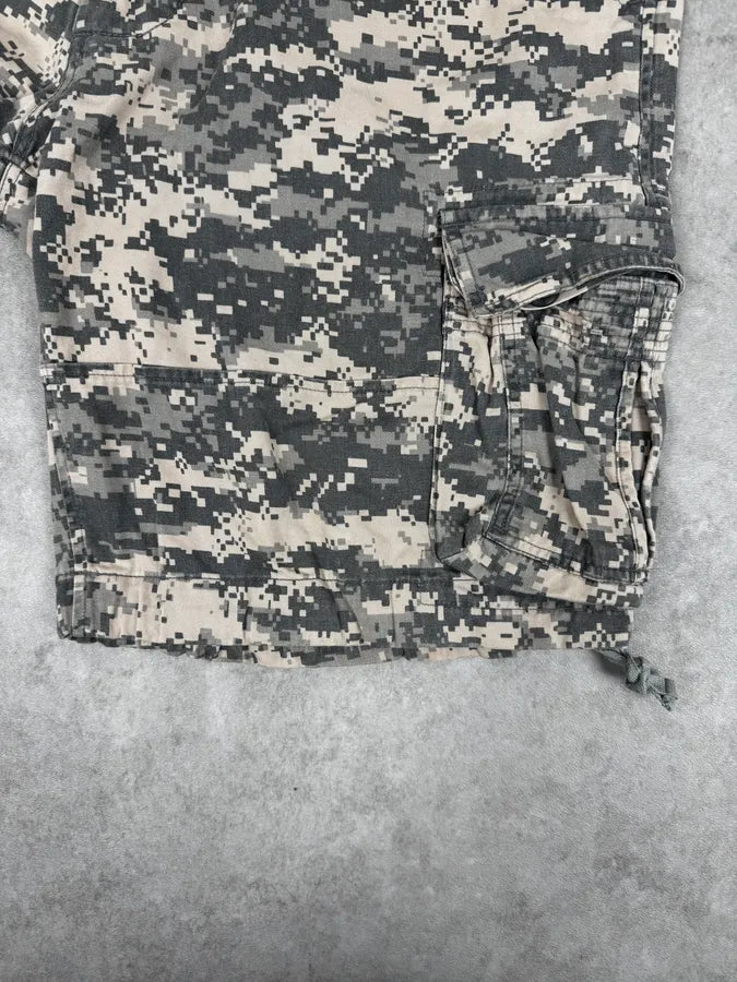 Marc Jacobs Digital Camo Cargo Shorts aLlguyX 9