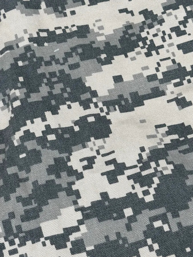 Marc Jacobs Digital Camo Cargo Shorts aLlguyX 7