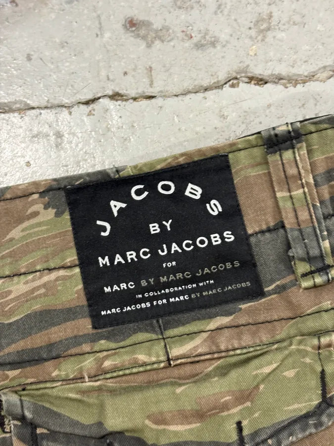 Marc Jacobs Military Green Camo Shorts mniOKDJ 7