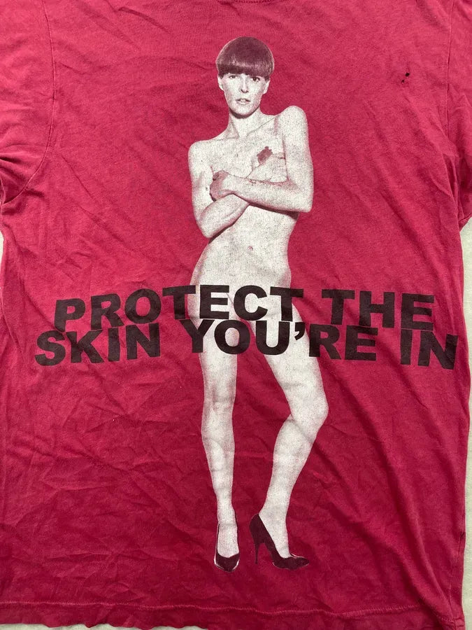Marc Jacobs Red Protect Your Skin Charity Graphic T-Shirt SdXKDAe 3