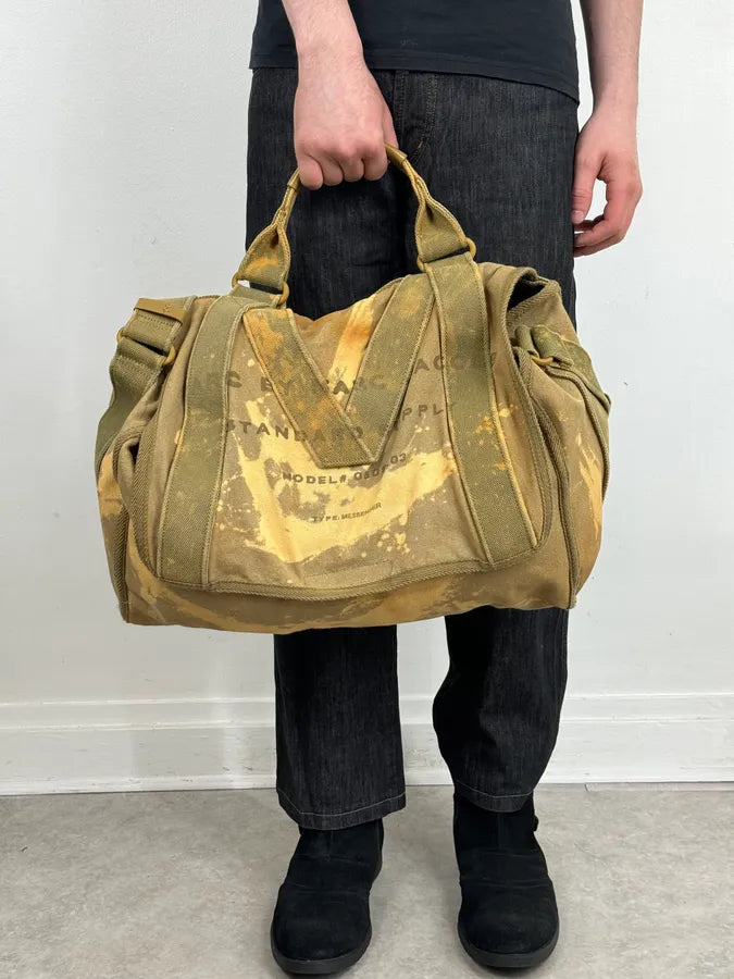 Marc Jacobs Standard Supply Military Camo Canvas Shoulder Bag leOLosG 2