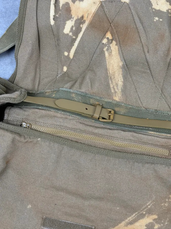 Marc Jacobs Standard Supply Military Camo Canvas Shoulder Bag leOLosG 12