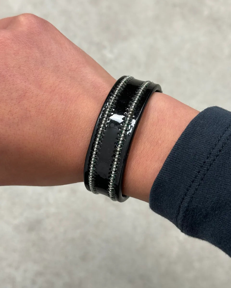 Marithé + François Girbaud Black Shiny Leather Bracelet  cTVMwPn 2