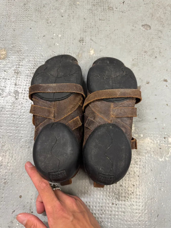 Marithé + François Girbaud Brown Samurai Eroded Leather Shoes VIrDTkb 5