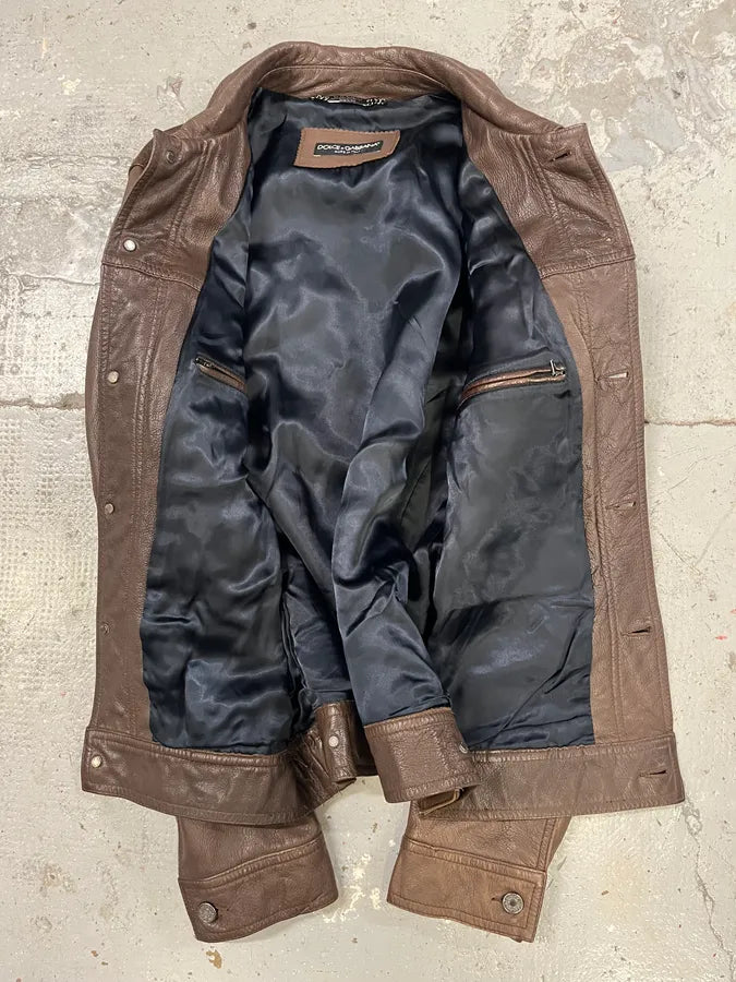 2000s Dolce & Gabbana Brown Leather Trucker Jacket bmzrBWr 5