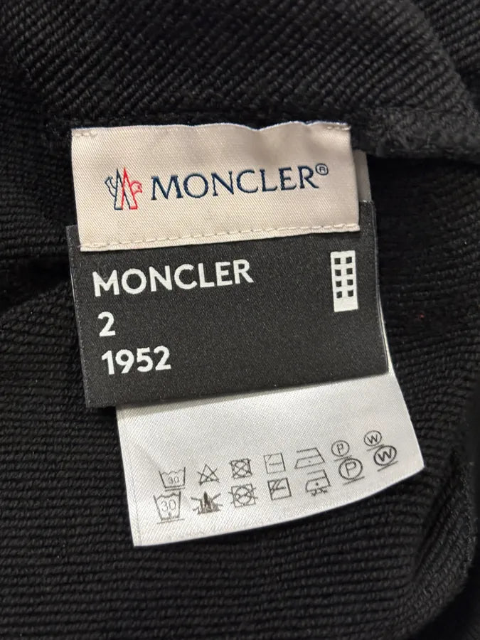 Moncler Black Logo Crewneck Sweater iWgHWTw 9