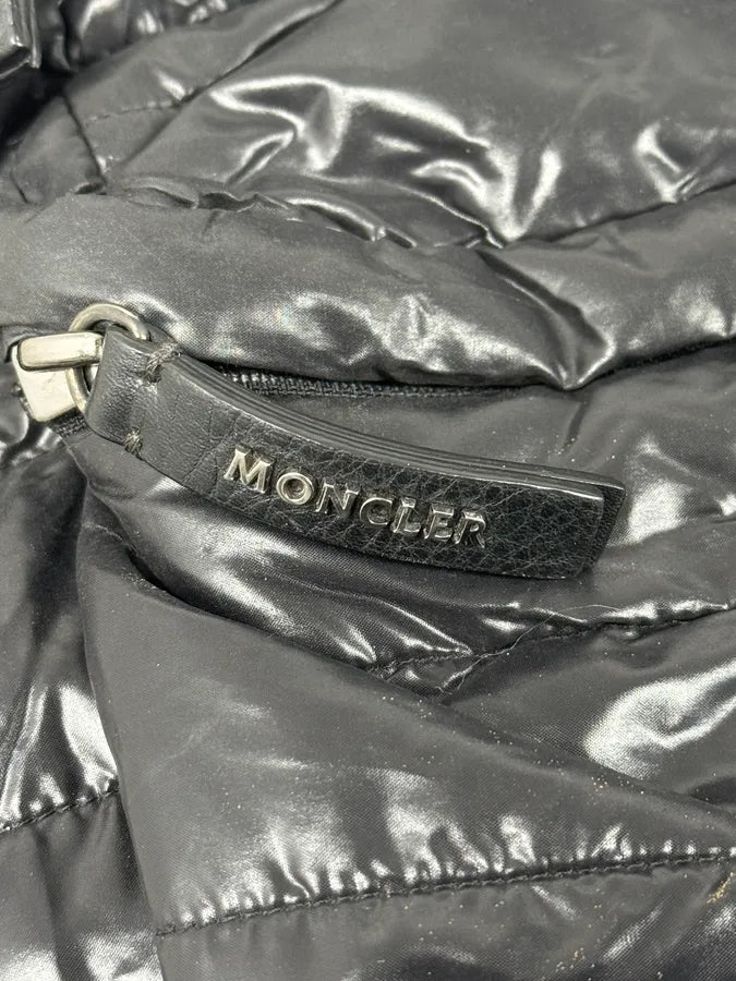 Moncler Black Nylon Puffer Backpack jIKVtvr 10