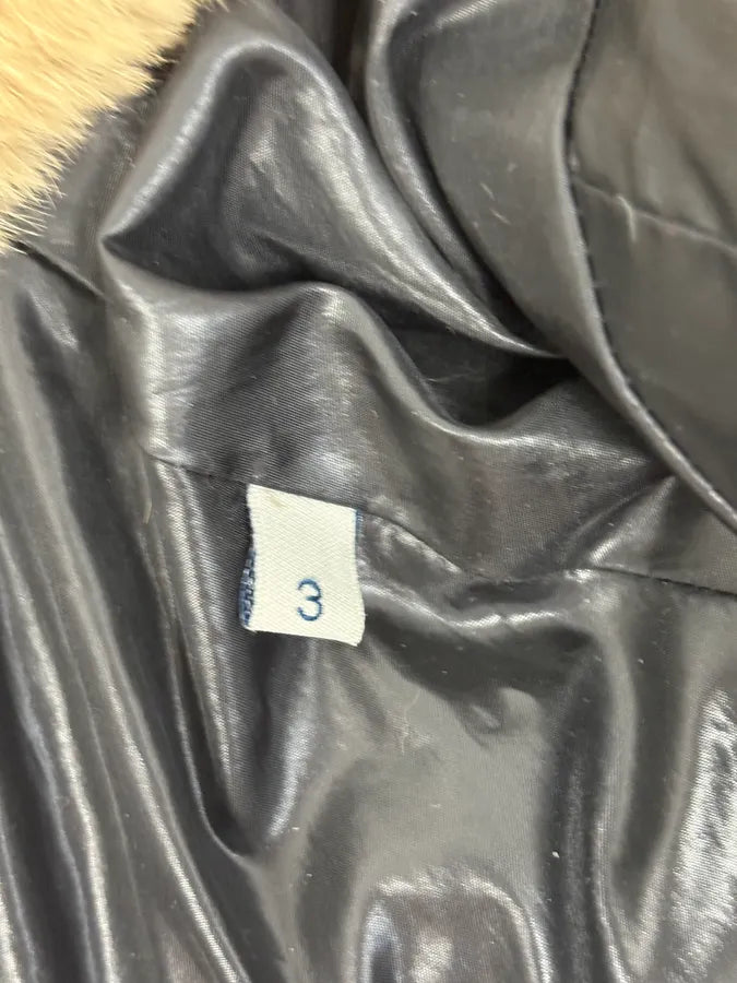 Moncler Fur Hooded Black Puffer Bomber Jacket UtdMLrR 14