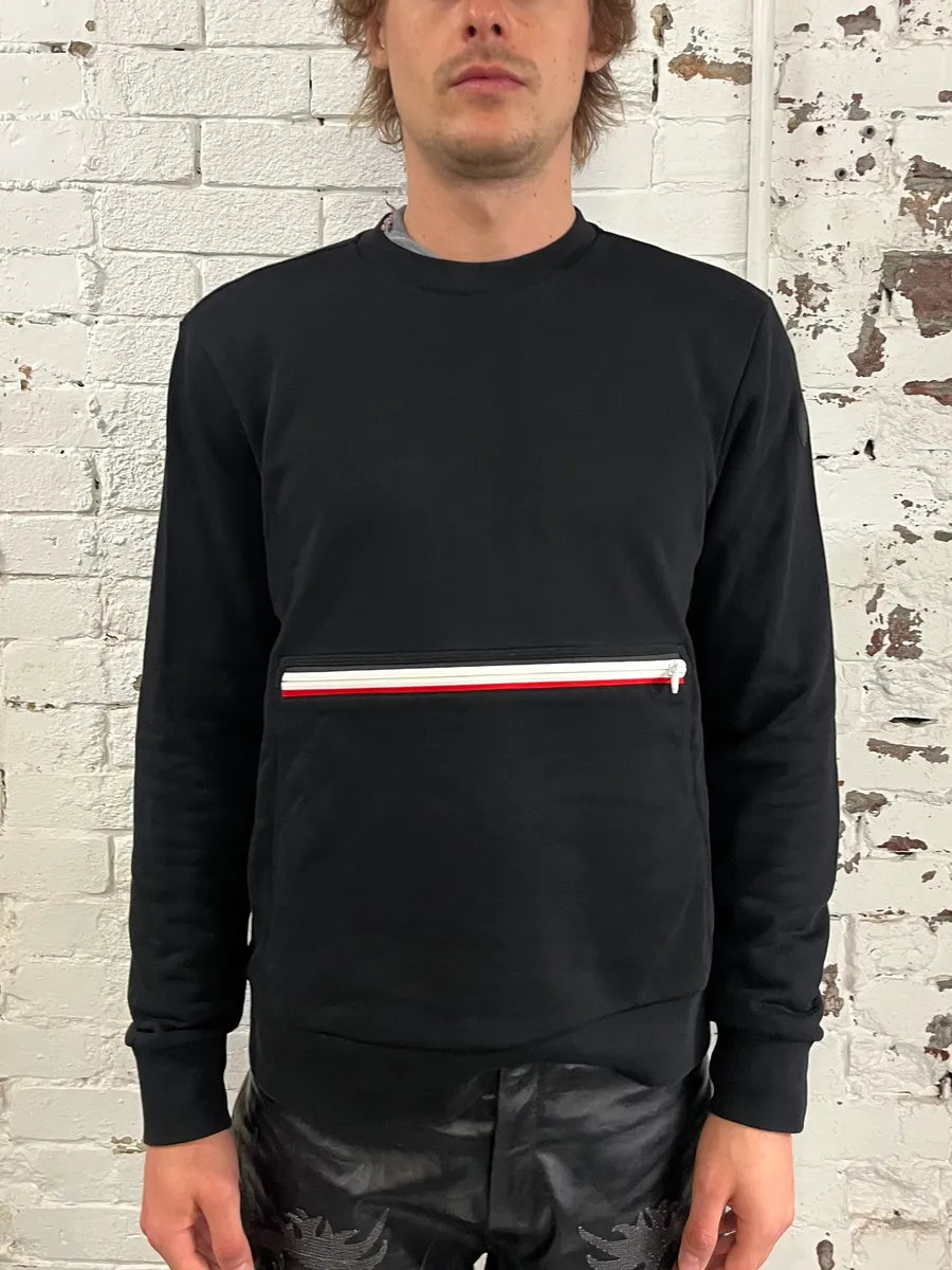 Moncler Kangaroo Pocket Zip Black Sweater uTrVneA 1