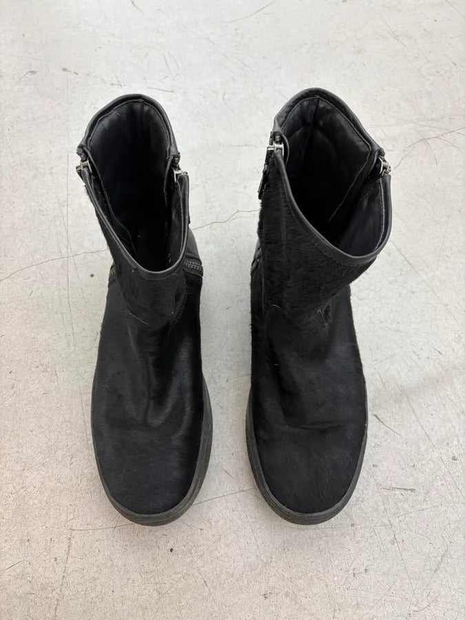 Moncler Signature Winter Black Pony Hair Leather Boots WcVAveQ 1